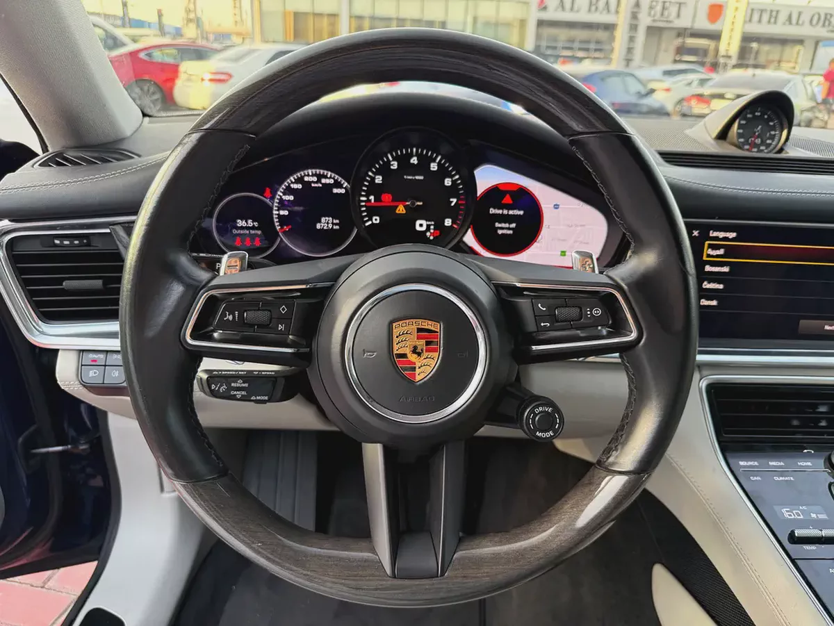 Porsche Panamera 2022 GCC Specs-9-9