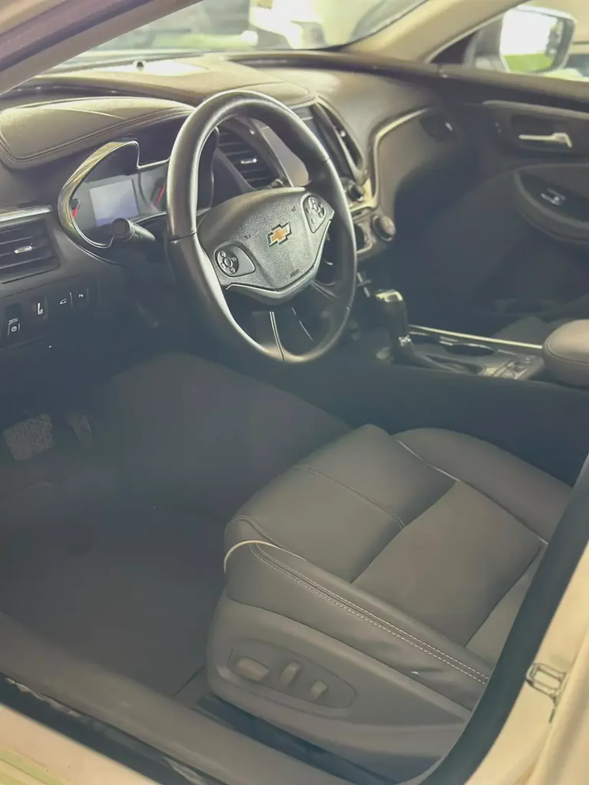 2015 Chevrolet Malibu LT - GCC Specs - Well Maintained-4-4