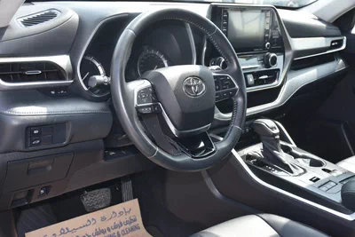 TOYOTA HIGHLANDER XLE AWD 2021 | WHITE-4