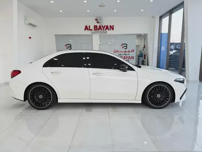مرسيدس A 200 EMC ابيض / اسود 2025 (خليجي )-6