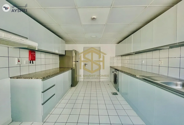 APARTMENT FOR RENT IN AL KHALEEJ CENTRE AREA, AL RAFFA