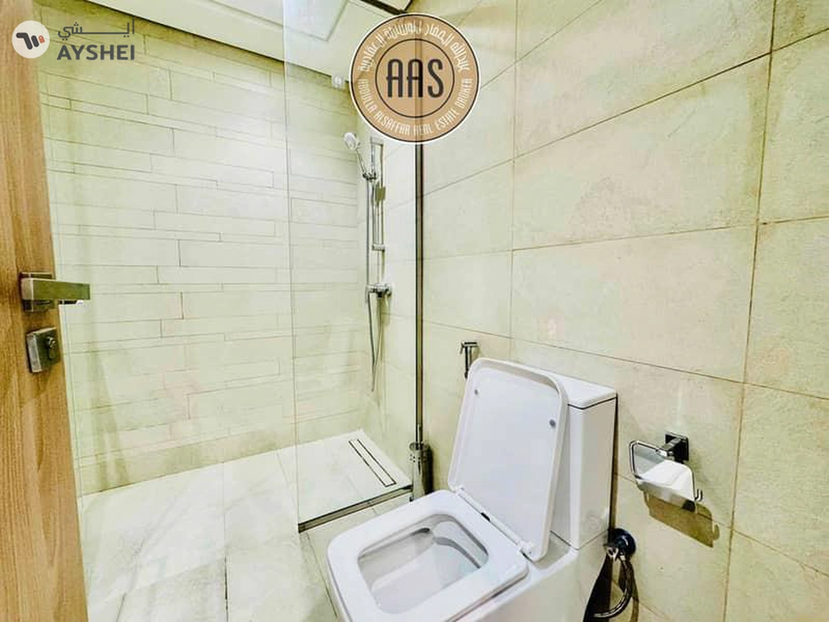 Prime Location Chiller Free Big Size Luxurious 1bhk Available With All Amenities-11-11