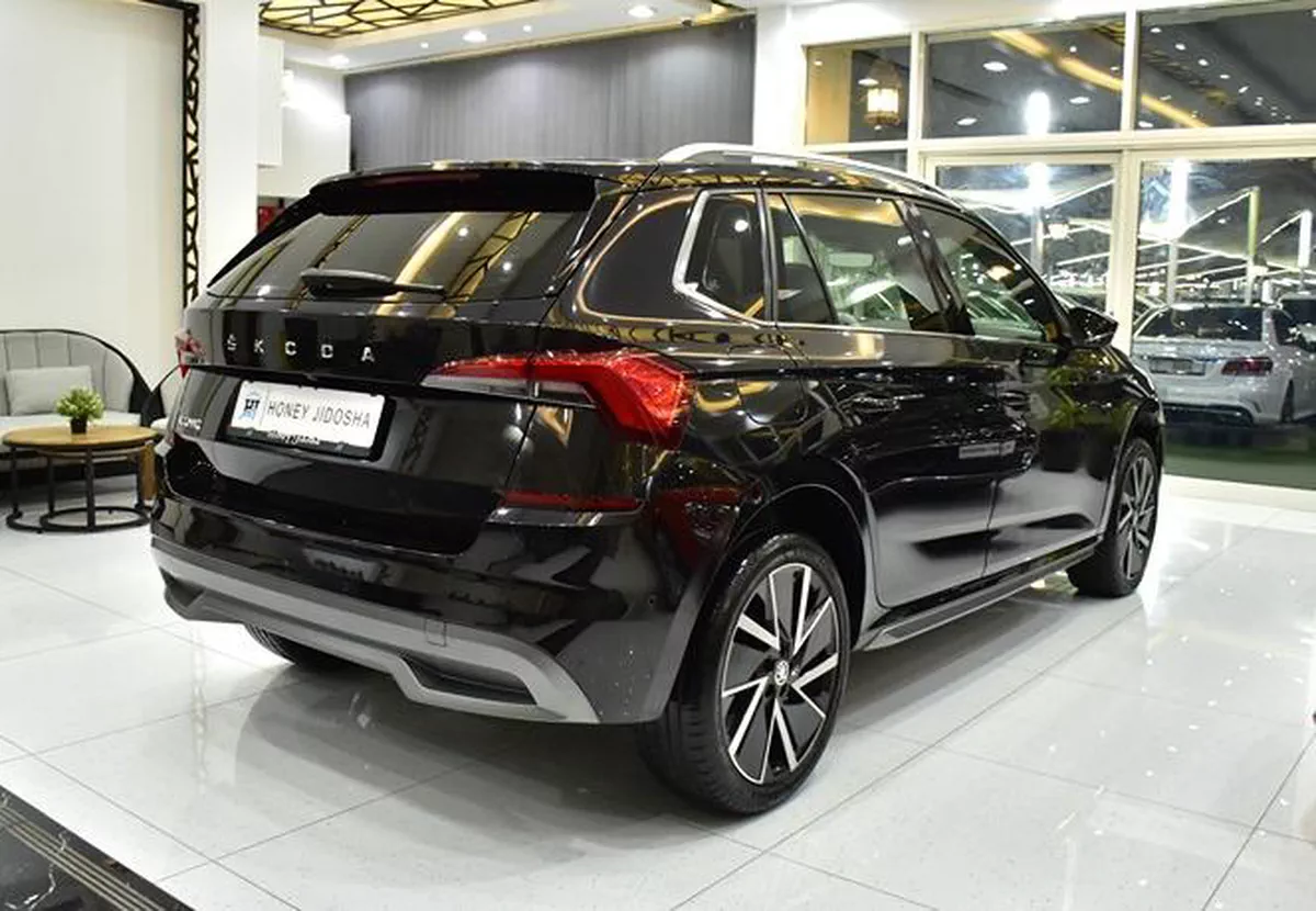 Skoda Kamiq ( 2023 Model ) in Black Color GCC Specs-11-11