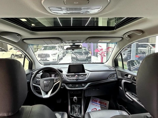 JAC JS3 Luxury 2023 - GCC Specs - full option