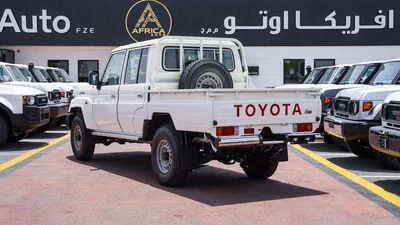 Toyota Land Cruiser Pickup 70 lc79 LC 79 DC 2.8 DIESEL AT 2026-14