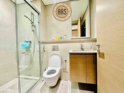 Fully furnished 1bedroom •• with maid room •• burj khalifa view •• hot offer-10