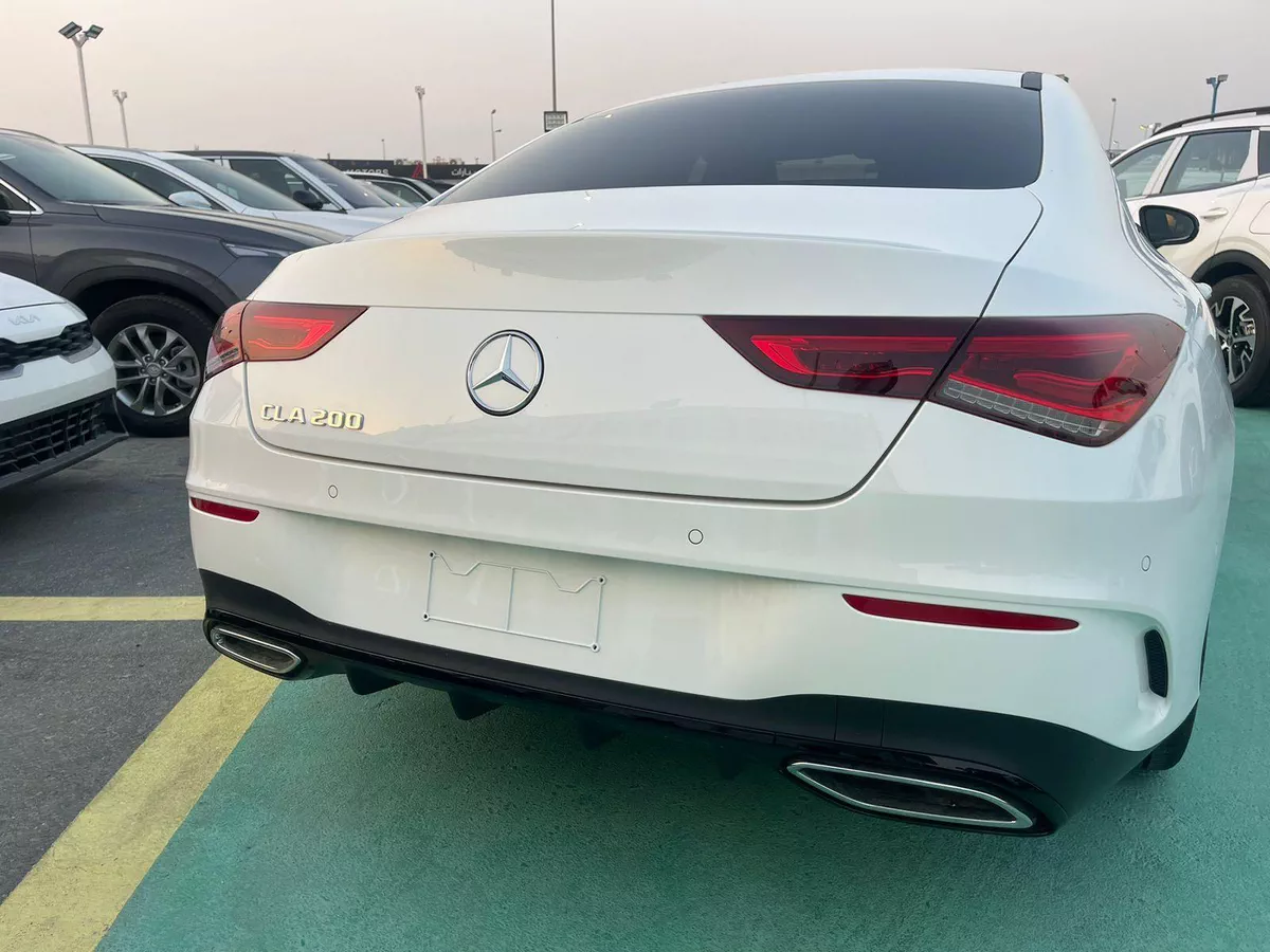 2023 Mercedes-Benz CLA 200 White-17-17