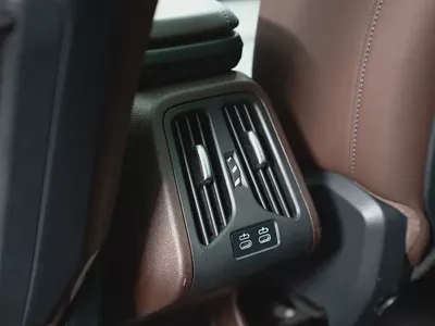 2024 BMW X1 | LOW MILEAGE | Perfect condition-15