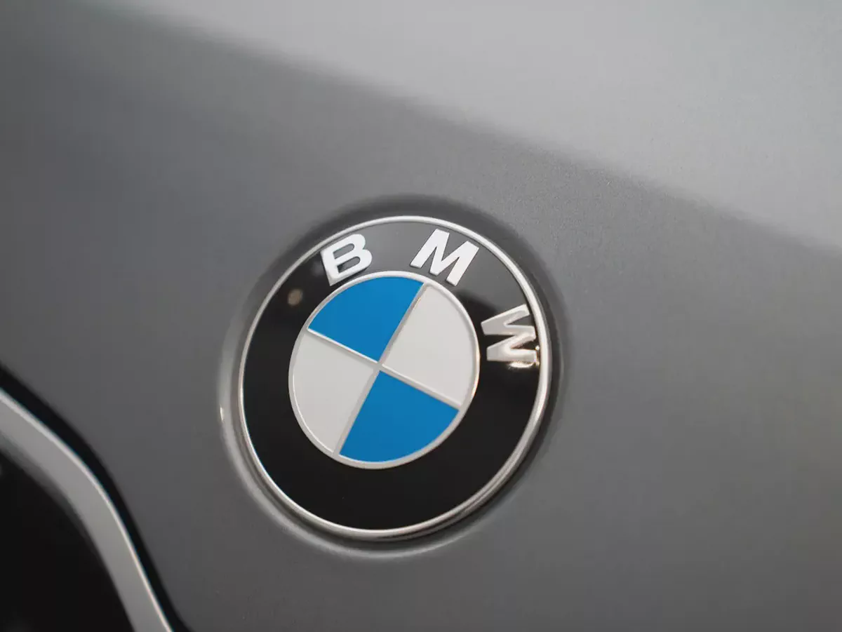 2024 BMW X1 | LOW MILEAGE | Perfect condition-16-16
