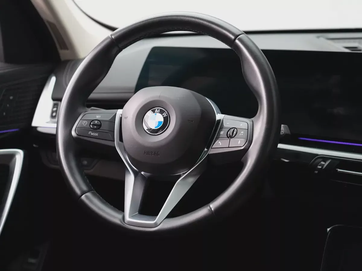 2024 BMW X1 | LOW MILEAGE | Perfect condition-8-8