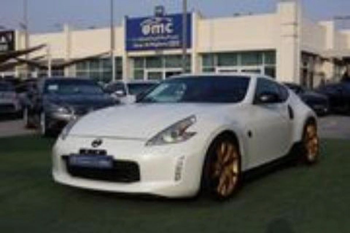 Used Nissan 370z 3.7L Coupe 2015