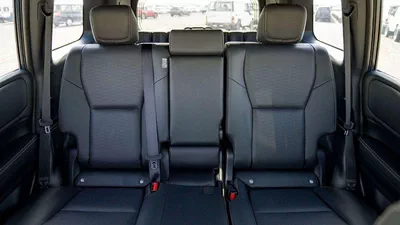 Toyota Prado GXR 250 TXL 2.7P AT LIMITED – GREY-16