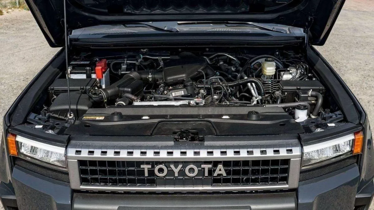 Toyota Prado GXR 250 TXL 2.7P AT LIMITED – GREY-19-0