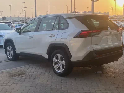 Toyota RAV4 2021 Basic | GCC Specs | Well Maintained-10