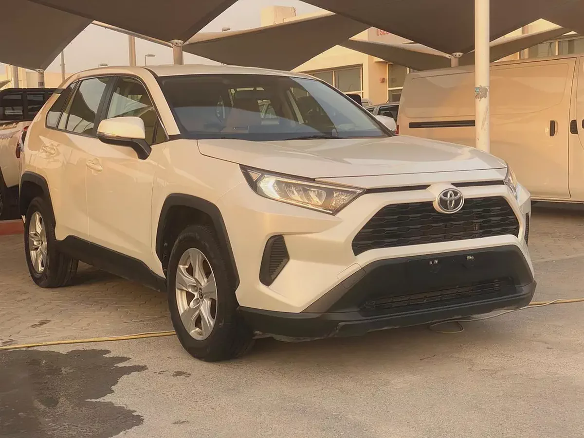 Toyota RAV4 2021 Basic | GCC Specs | Well Maintained