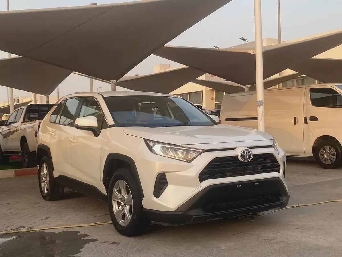 Toyota RAV4 2021 Basic | GCC Specs | Well Maintained-1-1