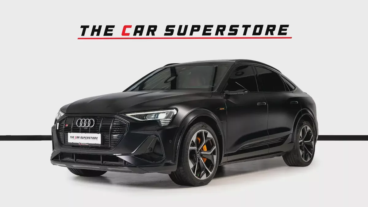 Audi E-TRON 50 Quattro-SLine-GCC-Al Nabooda Warranty  Service Package Until 11/2027-3-3
