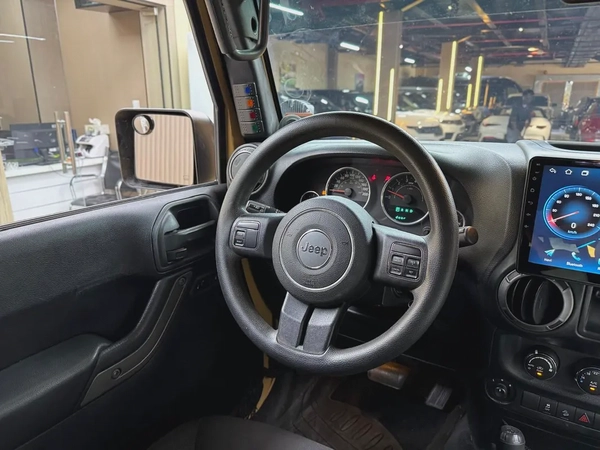 2014 Jeep Wrangler Sport Jeepers Edition | American Specs | Off-Road Ready