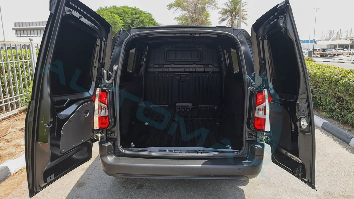 2025 Fiat Doblo L2 Van 1.6L FWD GCC 0Km With 5 Years Or 100,000 Km Warranty At Official Dealer-16-16