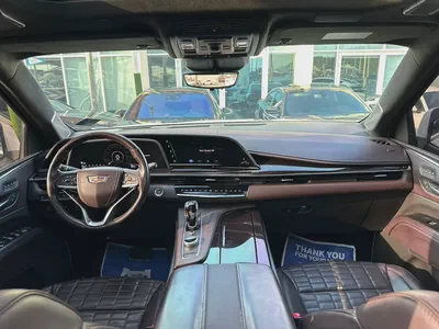 2022 Cadillac Escalade Platinum | GCC Specs full optiono original paint Under warranty Mileage-5