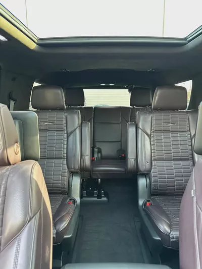 2022 Cadillac Escalade Platinum | GCC Specs full optiono original paint Under warranty Mileage-8
