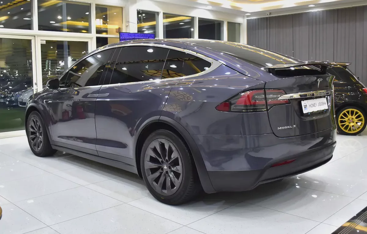 AED 2,360 EMi at 0% DP | Tesla Model X 100D - Long Range ( 2019 Model ) in Grey Color GCC Specs-7-7