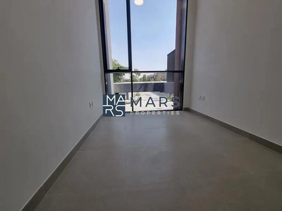 Brand New l 3BHK In Masaar l First Living-12