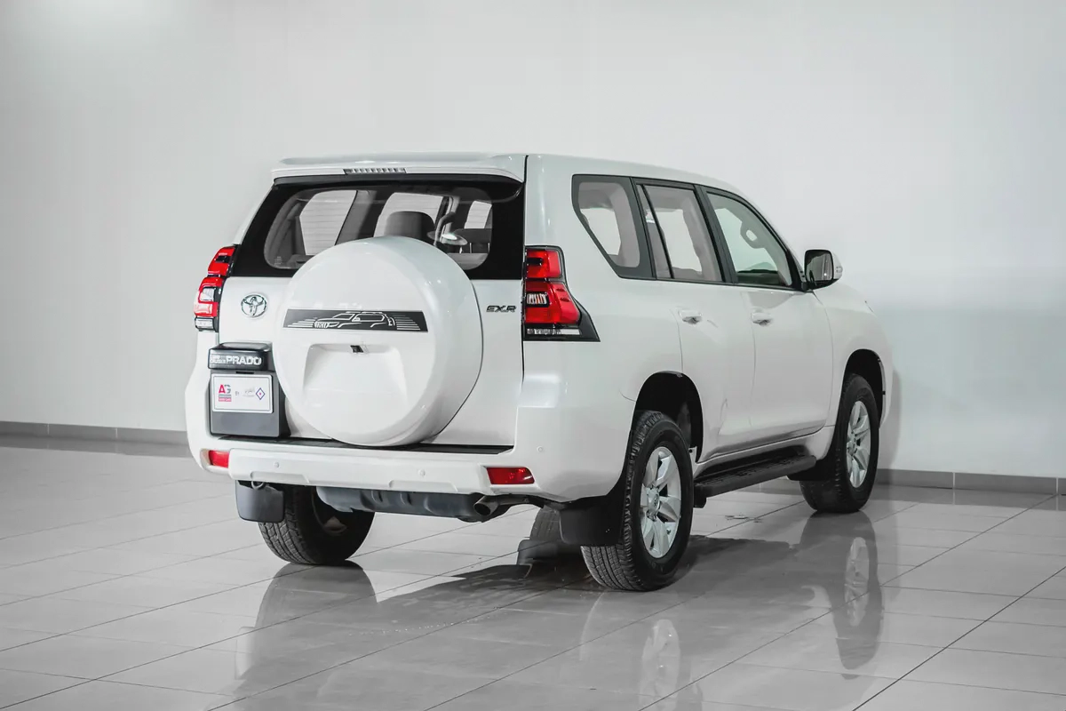 1 YR WARRANTY | GCC | 4.0L | AED 2250 PM-3-3