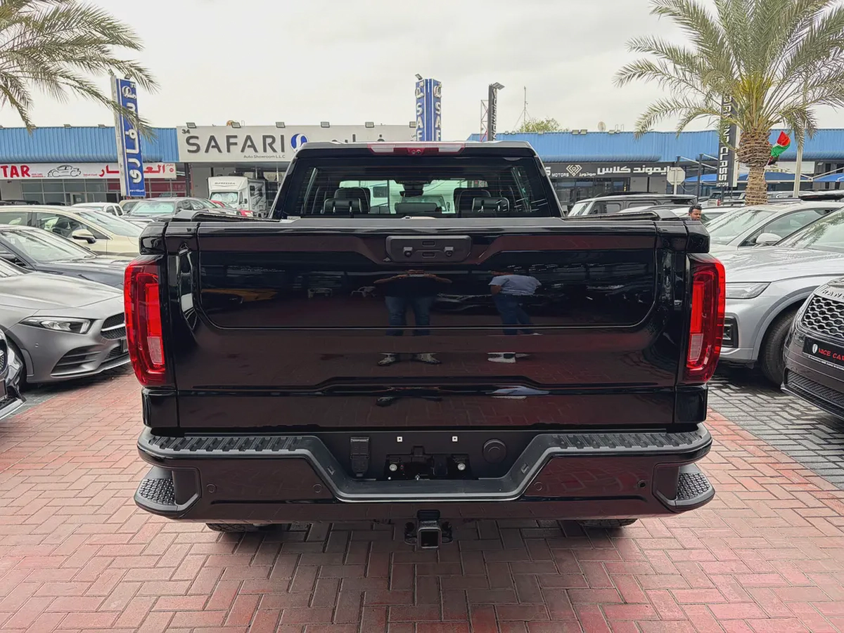 2024 GMC Sierra 1500 AT4X - GCC Specs - Brand New