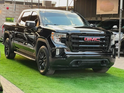 GMC Sierra Elevation 2022 خليجي | X31 off road | محرك 5.3L V8 - Excellent Condition-11