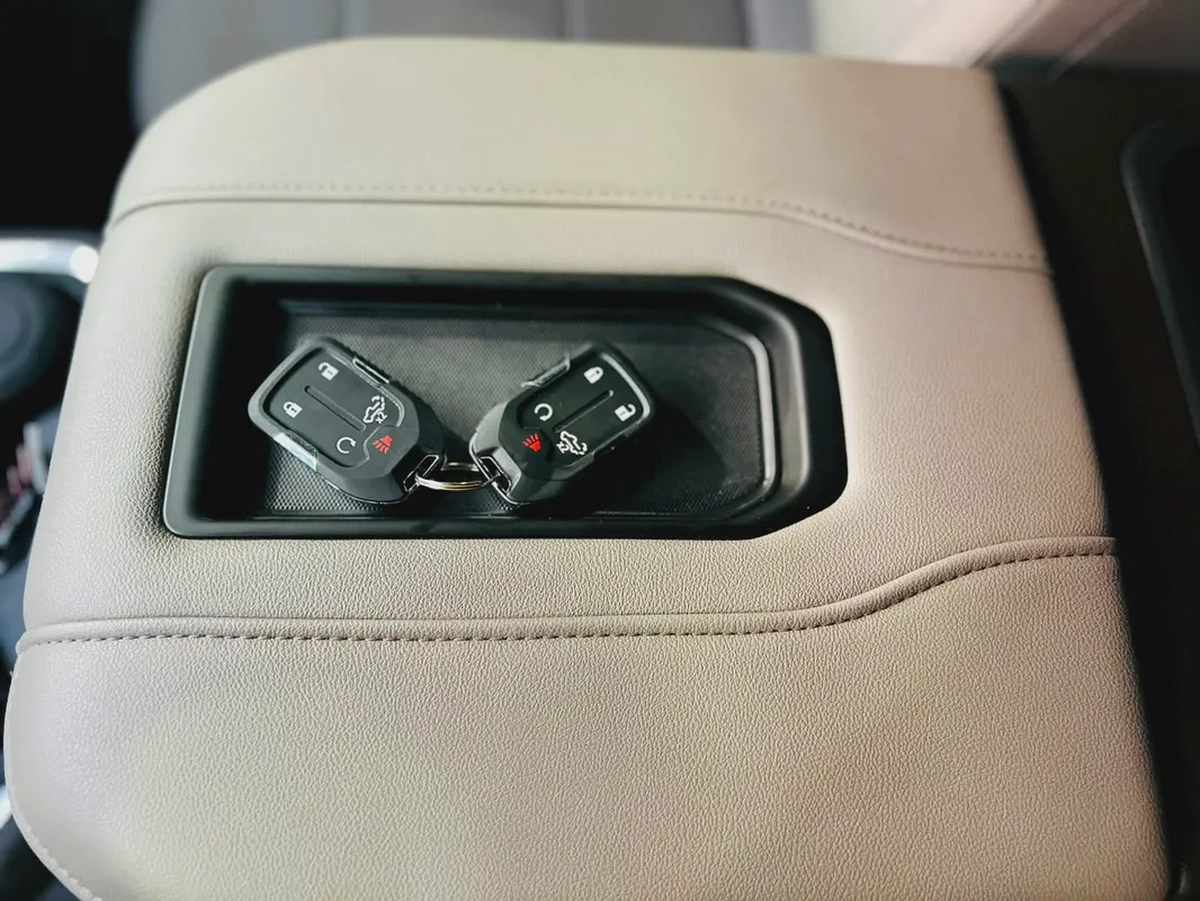 GMC Sierra Elevation 2022 خليجي | X31 off road | محرك 5.3L V8 - Excellent Condition-19-19