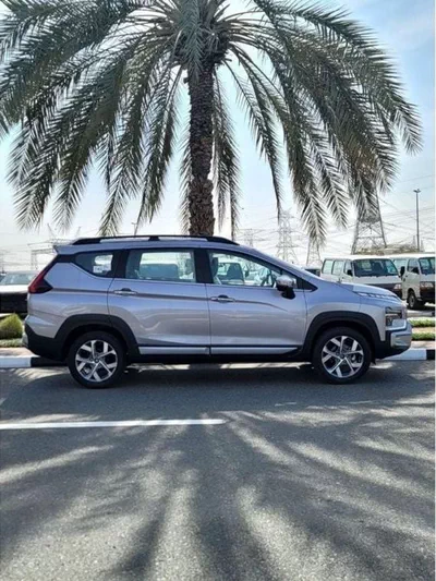 Mitsubishi Xpander HIGH LINE XPANDER CROSS 2024-4