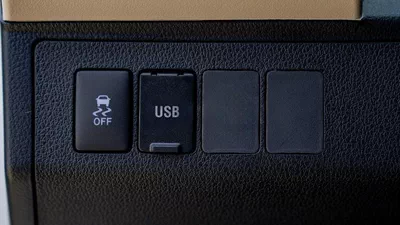 Toyota Rush EX GX 1.5L-12