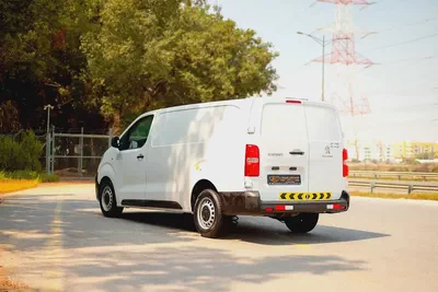 Peugeot Expert | Delivery Van | Automatic | GCC Specs | Ref#P02082-3
