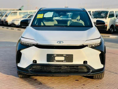 New 2023 Toyota bZ4X-8