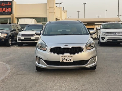 Kia Carens 2015 Silver-1