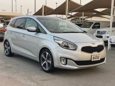 Kia Carens 2015 Silver-4