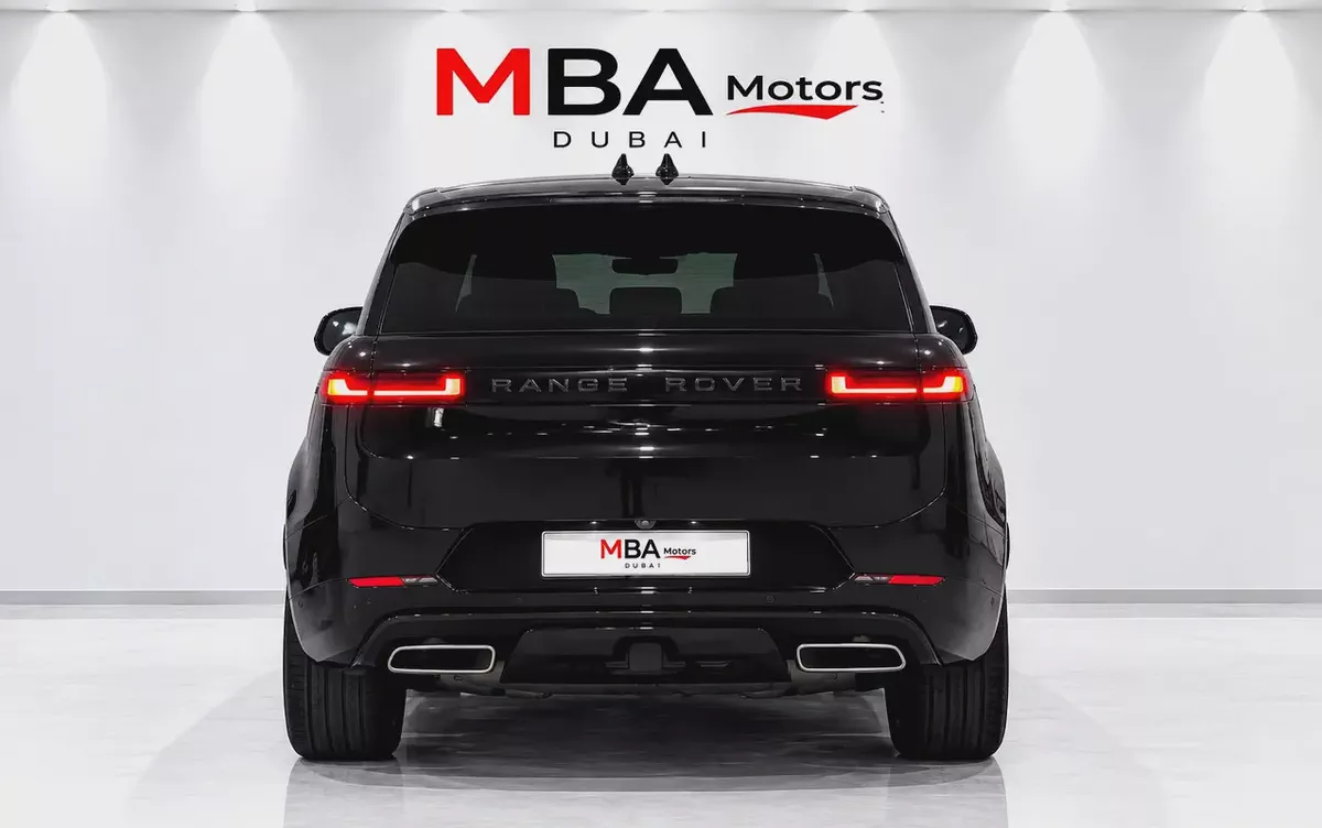 2025 Land Rover Range Rover Sport Dynamic - 27,000 kms-12-12