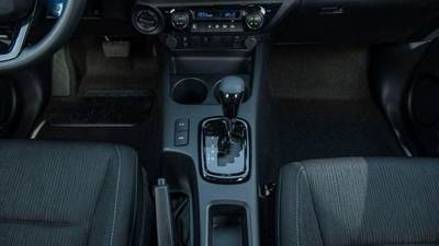 Toyota Hilux HILUX ADVENTURE 4.0L PETROL FOLL OPTION-13