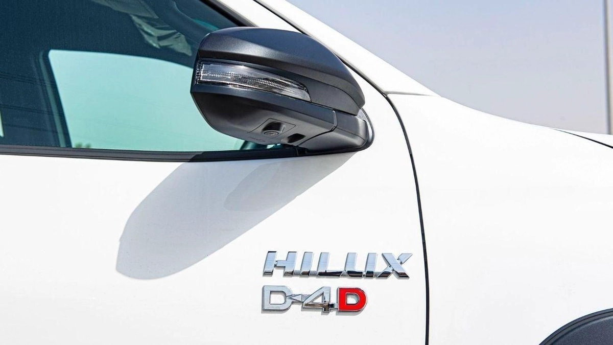 Toyota Hilux HILUX ADVENTURE 4.0L PETROL FOLL OPTION