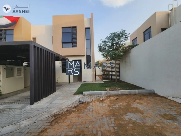 🌟2BHK Corner 🌟 Bigger Layout 🌟 | 2 Master Rooms 🛏️ | In Community🌟