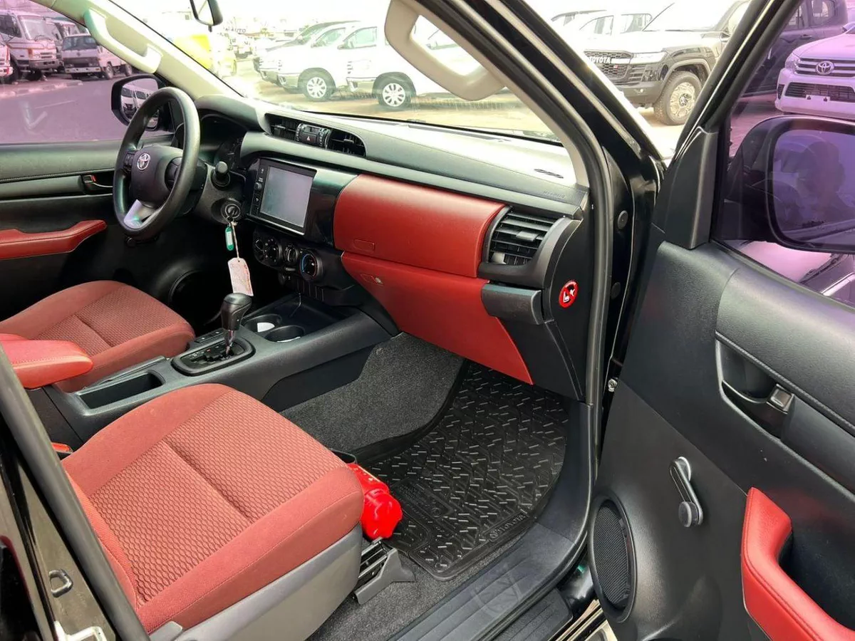 Toyota Hilux ADVENTURE 2022 Toyota Hilux Modified - 2.7L V4 - GCC - AWD 4x4 - Rear Camera - Patrol-12-0