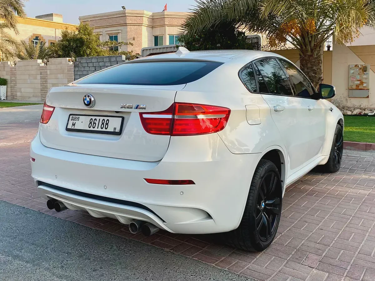 2014 BMW X6M  4.4L V8 555 HP || LOW MILEAGE || ACCIDENT FREE || GCC || CARPLAY TOUCH SCREEN-7-7