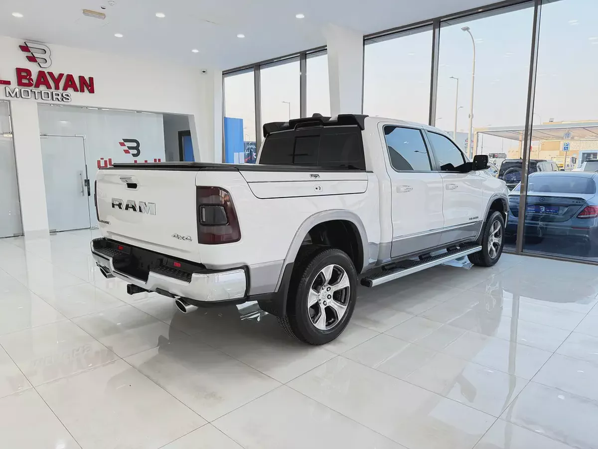 دودج رام لارامي DODGE RAM LARAMIE 4x4 1500 HEMI 5.7L  ابيض / بيج 2019 (خليجي)-2-2