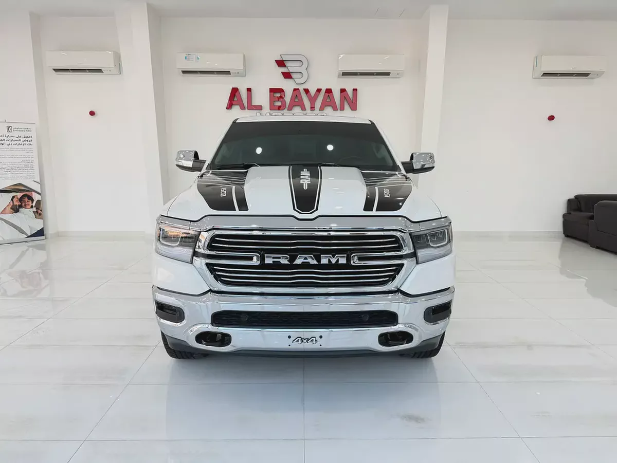 دودج رام لارامي DODGE RAM LARAMIE 4x4 1500 HEMI 5.7L  ابيض / بيج 2019 (خليجي)-4-4