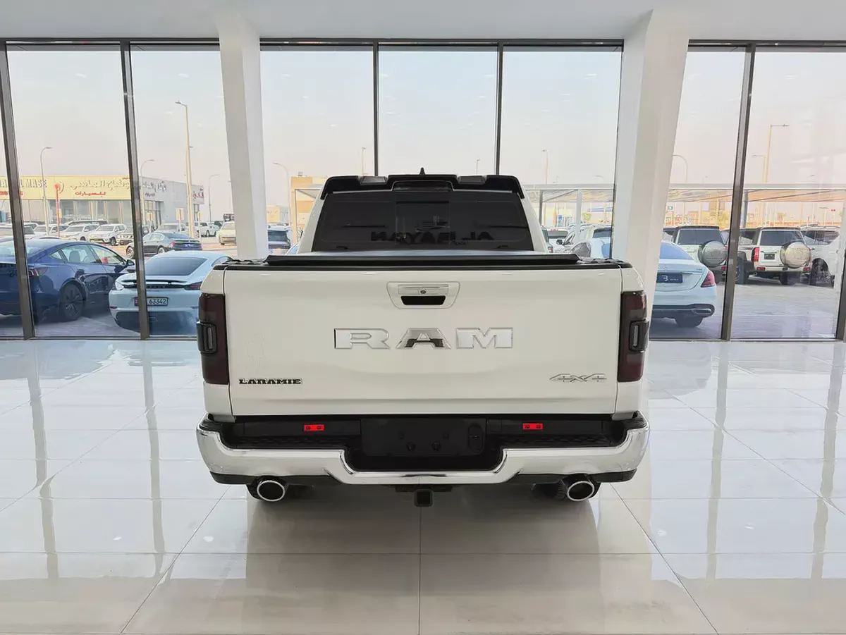 دودج رام لارامي DODGE RAM LARAMIE 4x4 1500 HEMI 5.7L  ابيض / بيج 2019 (خليجي)-5-5