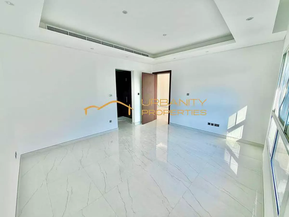 Spacious || 6 Bedroom Villa || Big Garden || Private Swimming Pool ||-6-6