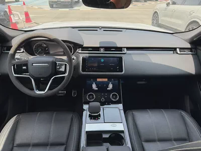 Pristine 2022 Range Rover Velar P250 HSE | European Specs | Low Mileage-9