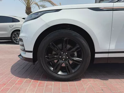 Pristine 2022 Range Rover Velar P250 HSE | European Specs | Low Mileage-6