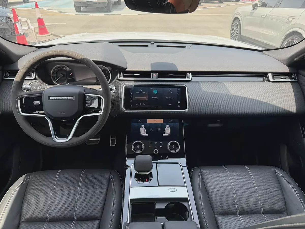 Pristine 2022 Range Rover Velar P250 HSE | European Specs | Low Mileage-9-9